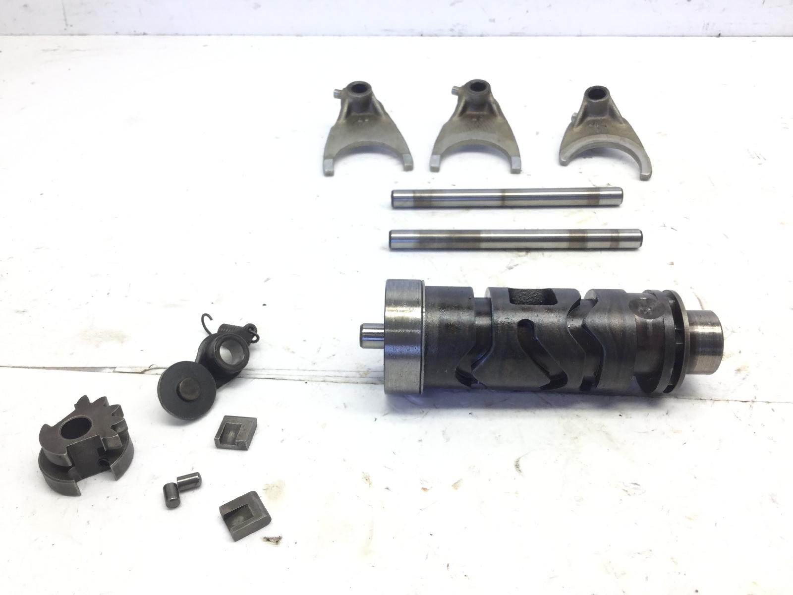 Suzuki gs 1100 gk 1100 desmo desmodromico cambio e forchette 1982 1986 gu71d
