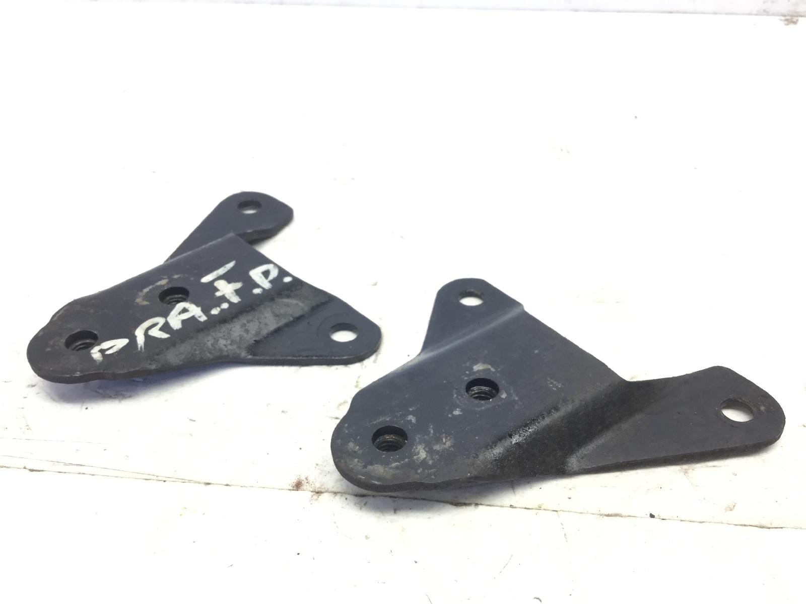 Suzuki gs 1100 gk 1100 coppia staffe telaietto posteriore 1982 1986 gu71d
