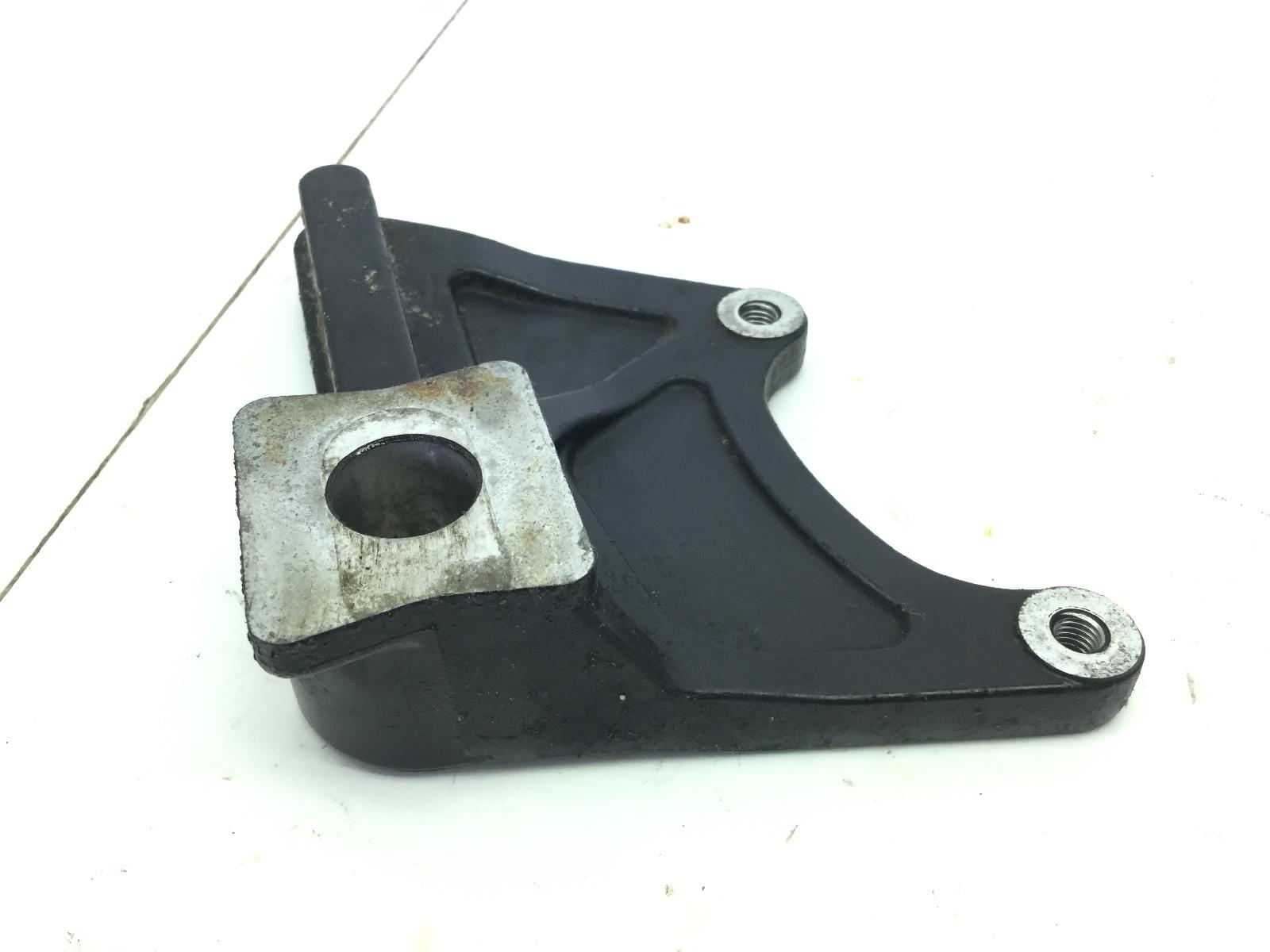 Suzuki gsf bandit s 650 staffa supporto pinza freno posteriore 2005 2006 b5111