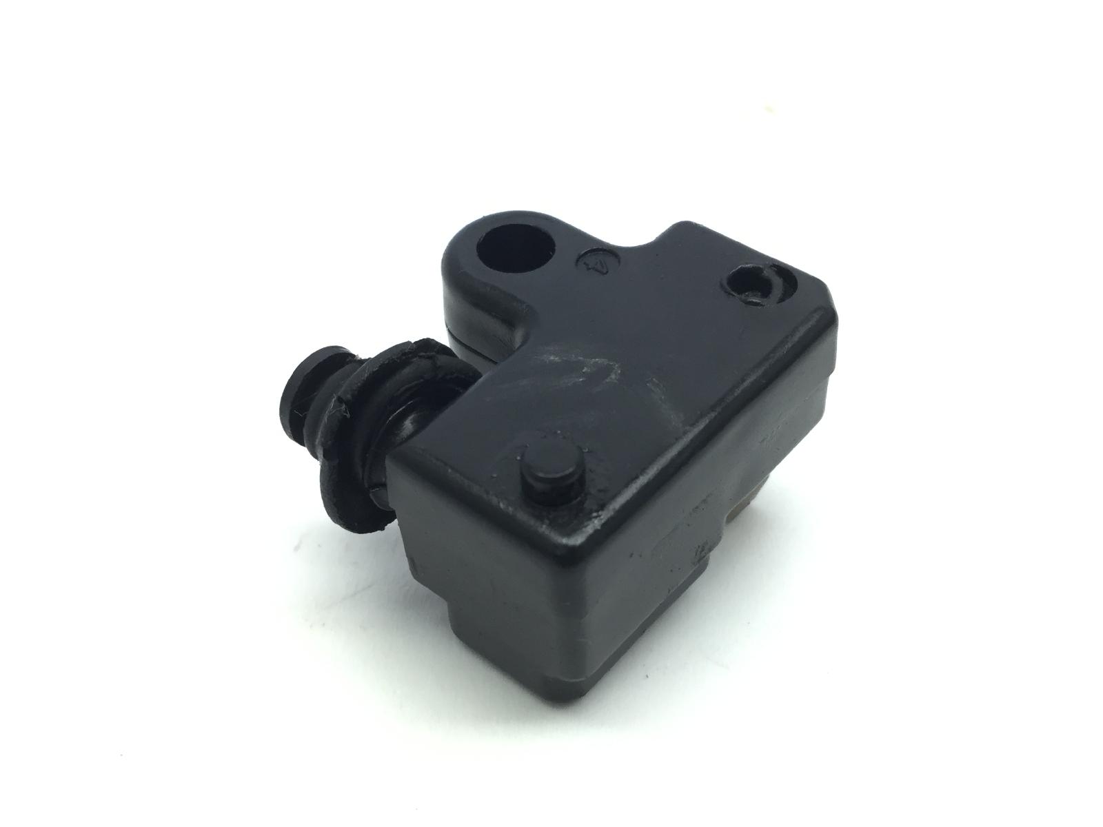 Yamaha x-max abs yp ra 125 sensore stop microstop freno posteriore sinistro 2014 2016 se684