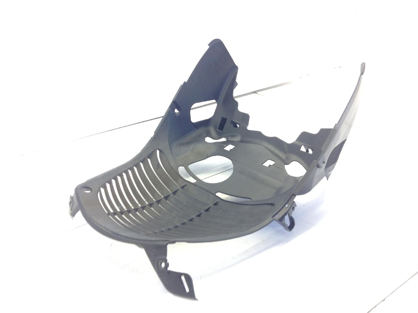 Yamaha x-max yp ra abs 250 carena griglia radiatore chiglia vano ruota 2012 2013 sg252