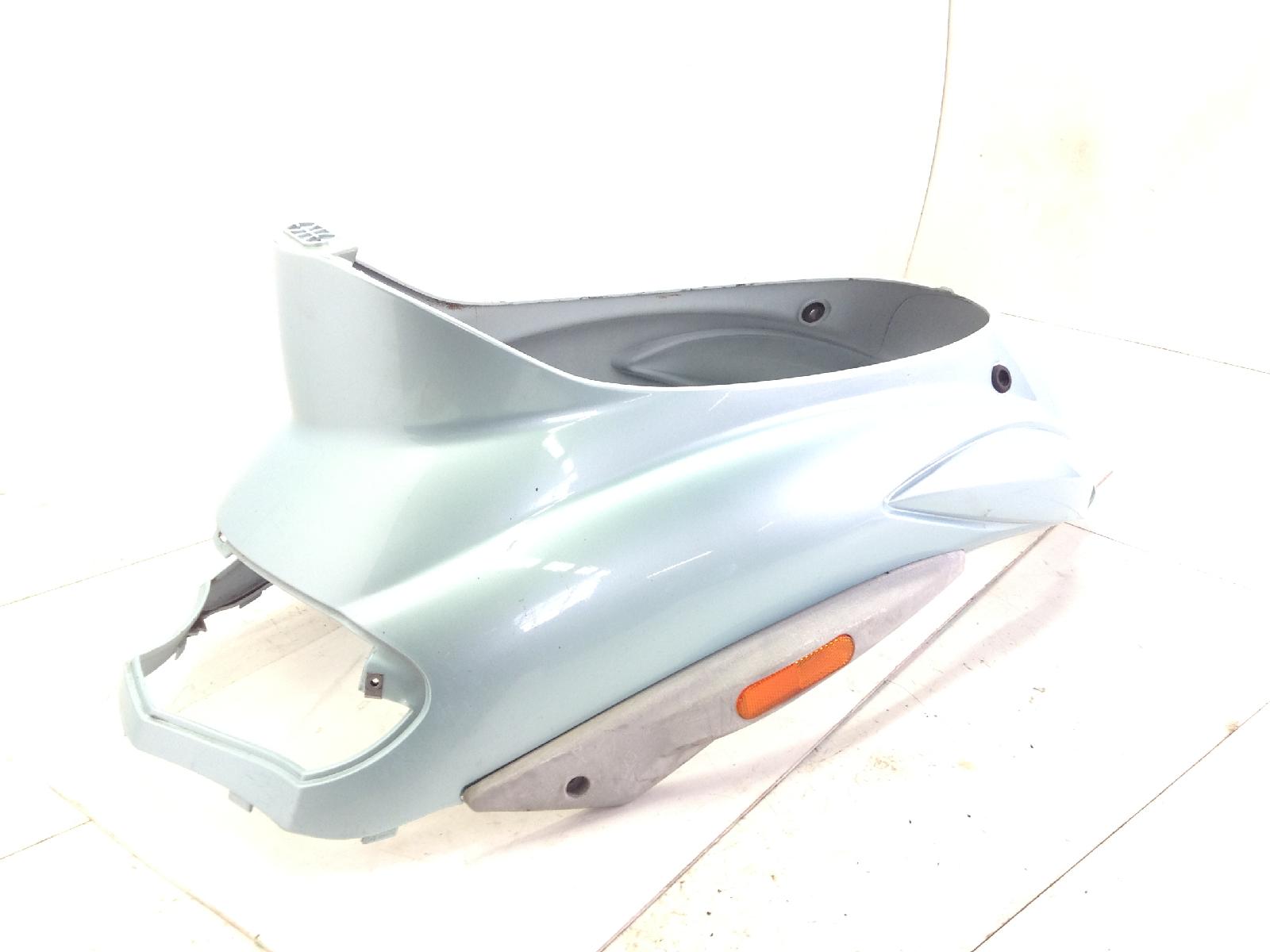 Piaggio liberty 2t rst 50 carena coda codone fiancate posteriori 2004 2004 c42100
