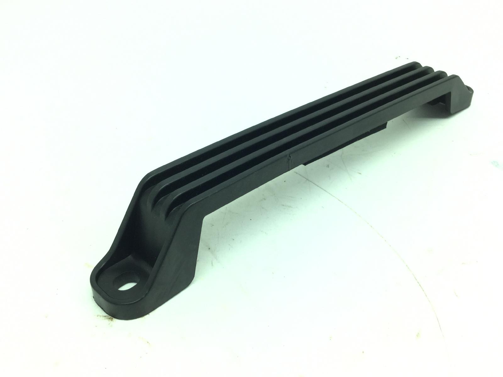 Piaggio vespa sprint 25km-h 50 staffa fissaggio batteria 2020 2020 cd0201
