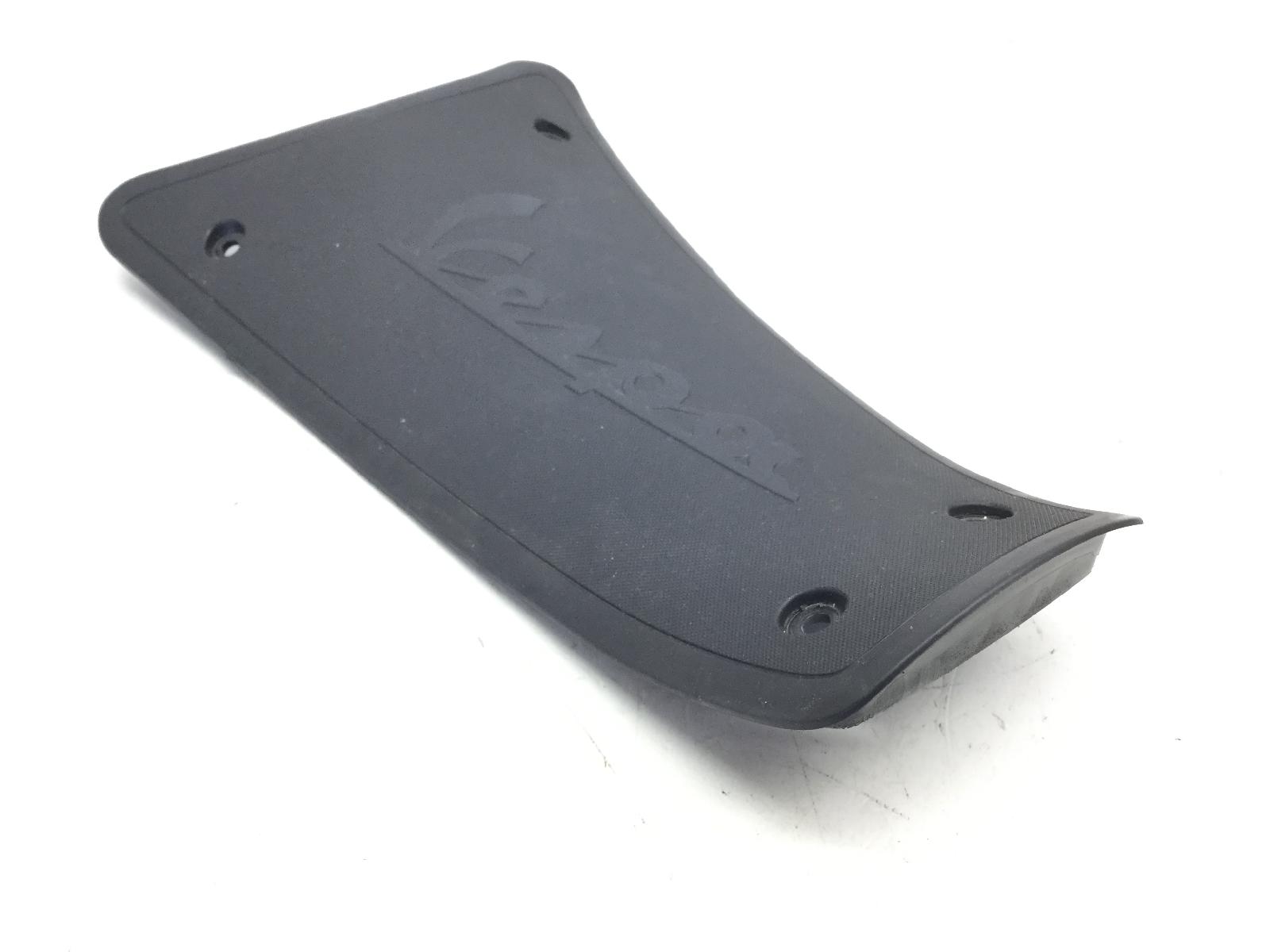 Piaggio vespa sprint 25km-h 50 tappo coperchio pedana batteria 2020 2020 cd0201