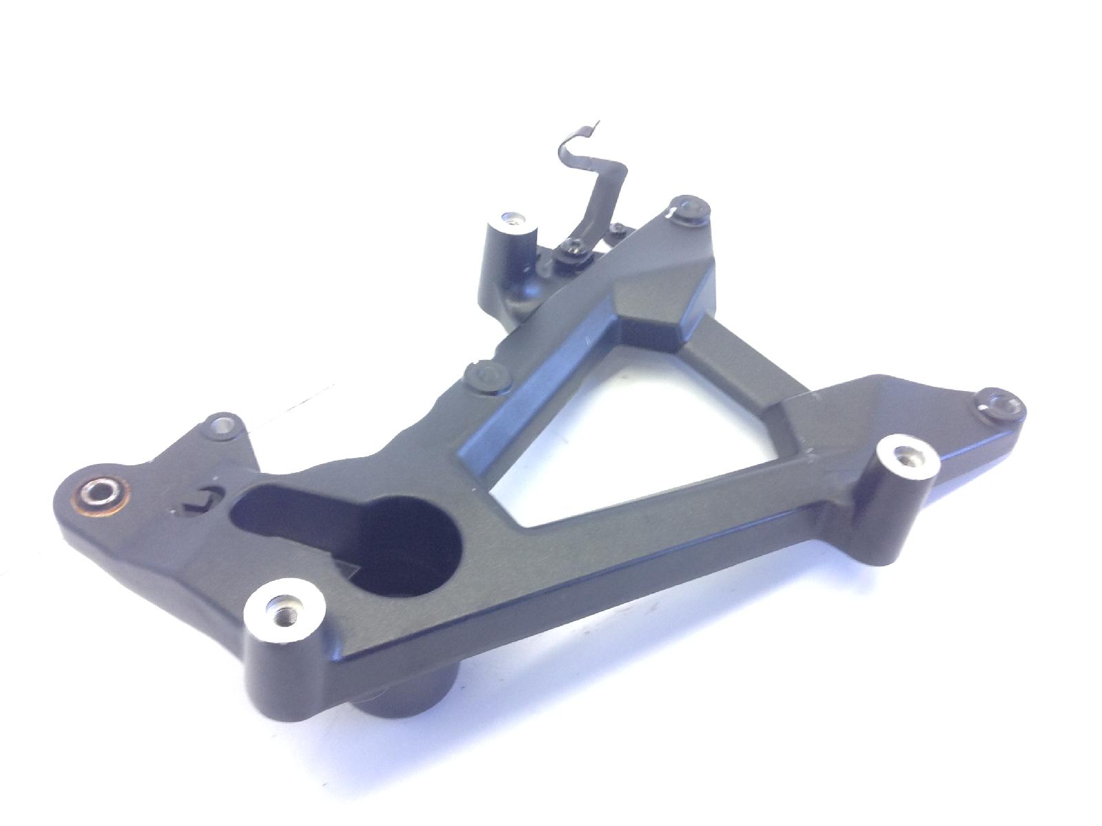 Voge sfida sr16 125 staffa supporto scarico marmitta 2025 2025 llcvt1a02sc