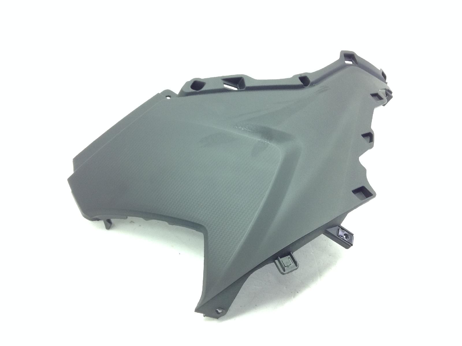 Voge sfida sr16 125 fianchetto pedana sinistro 2025 2025 llcvt1a0