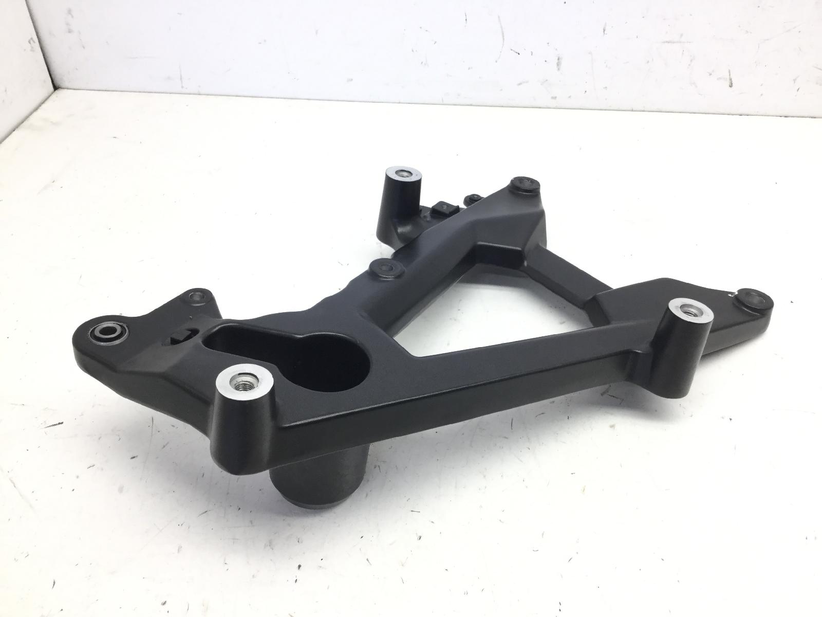 Voge sfida sr16 125 staffa supporto scarico marmitta 2025 2025 llcvt1a0