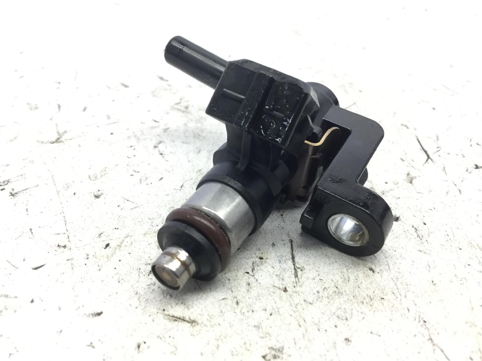 Voge sfida sr16 125 iniettore benzina carburante fuel 2025 2025 llcvt1a0