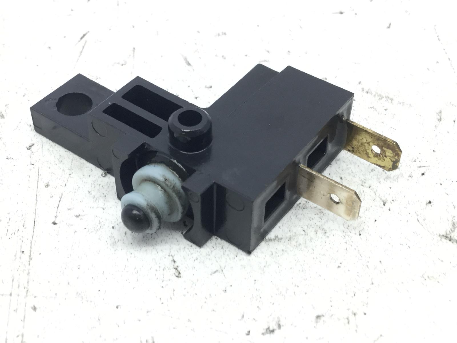 Voge sfida sr16 125 sensore stop microstop freno ateriore destro 2025 2025 llcvt1a0