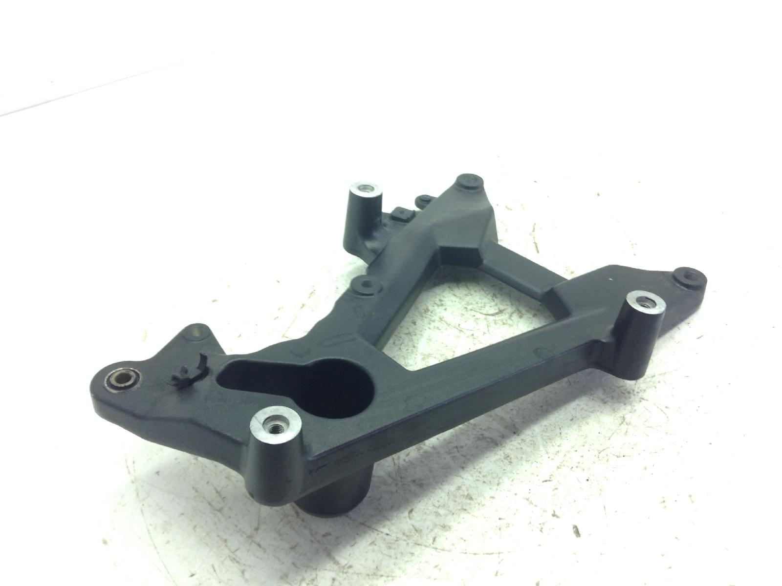 Voge sfida sr16 125 staffa supporto scarico marmitta 2025 2025 llcvt1a0