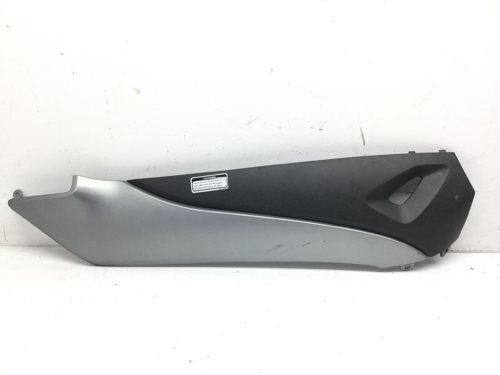 Kymco agility 4t r16 plus 50 carena sottopedana sottopavimento destra 2021 2021 lc2cc0