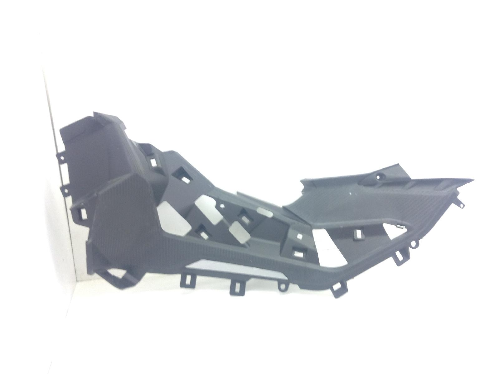 Aprilia sr compact gt cbs 125 carena tunnel centrale destra 2021 2023 rp8md51