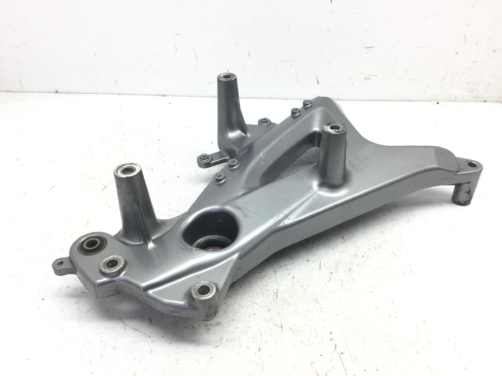 Kymco people gti e4 125 staffa supporto scarico marmitta 2016 2016 v41010