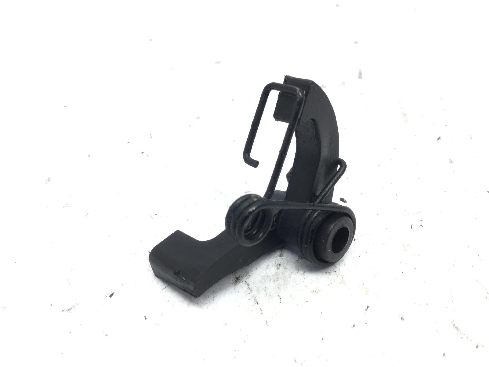 Piaggio medley ie abs 125 gancio e molla sportello controscudo 2016 2019 rp8ma0121