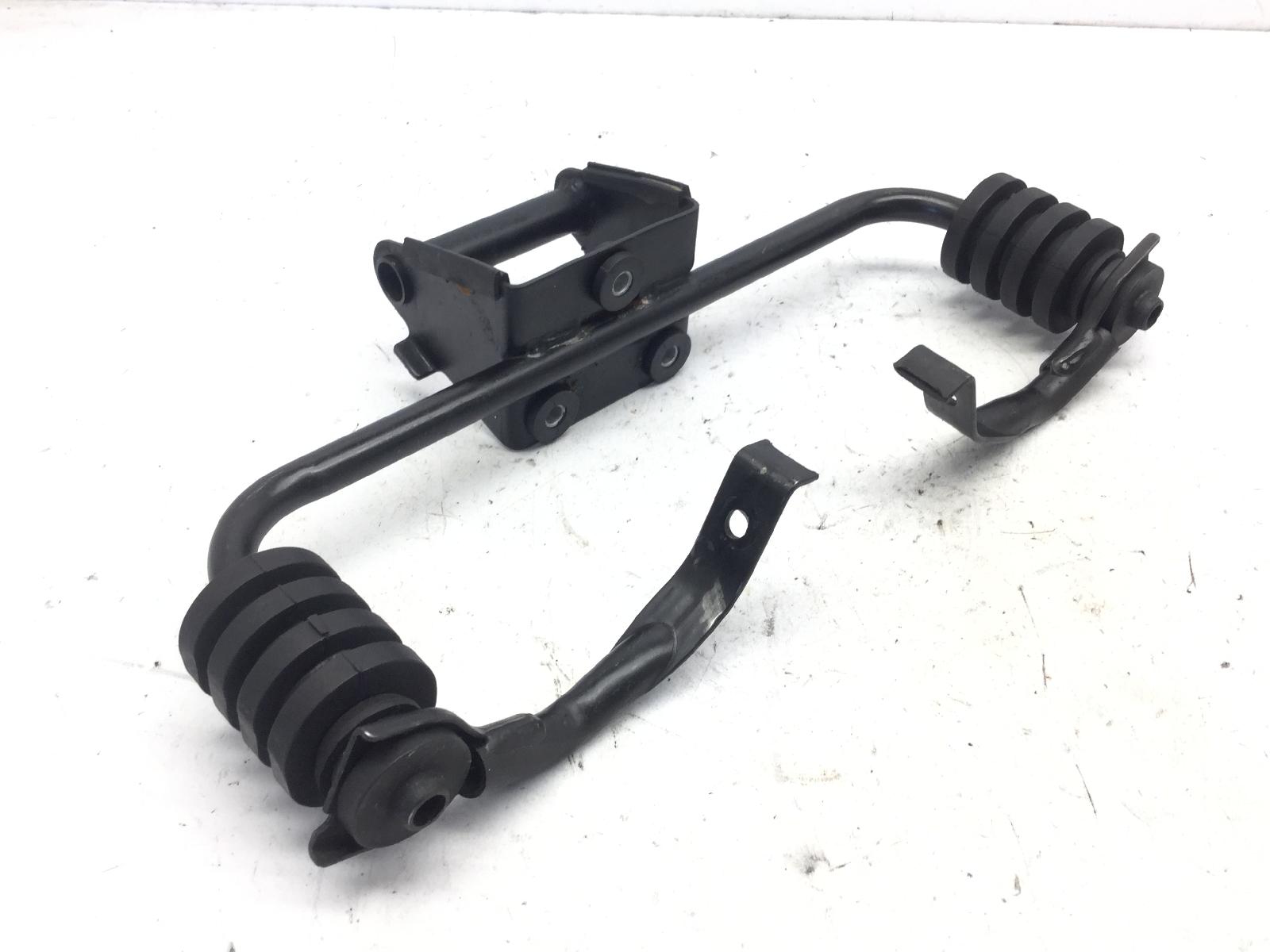 Suzuki dl v-strom abs 650 staffa supporto carenatura anteriore 2007 2010 b1112