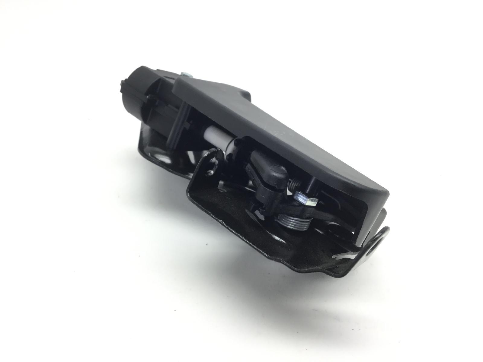 Piaggio vespa gts super abs km 0 300 attuatore apertura sella saddle 2022 2024 md3103