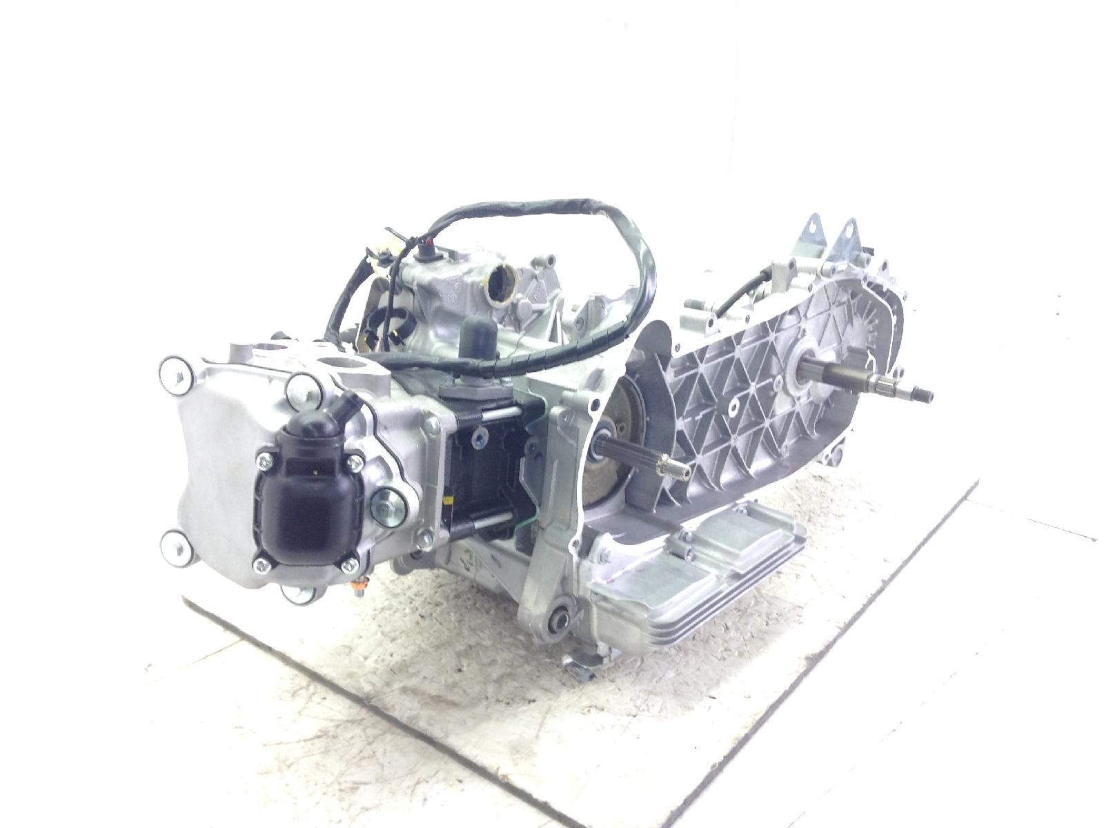 Piaggio vespa gts super abs km 0 300 blocco motore engine - mod. md31m 2022 2024 md3103