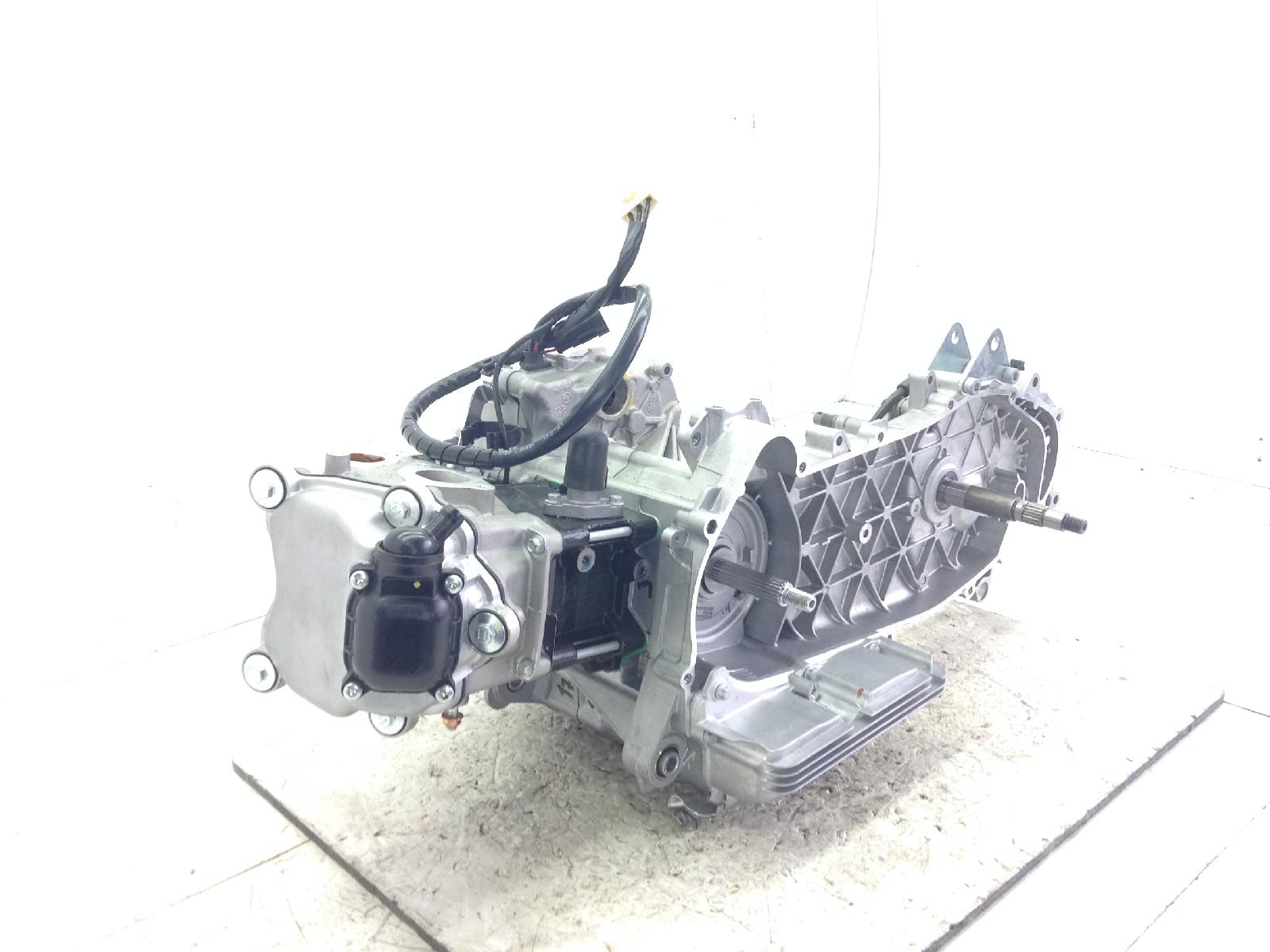 Piaggio vespa gts super abs km 0 300 blocco motore engine - mod. md31m 2022 2024 md3103