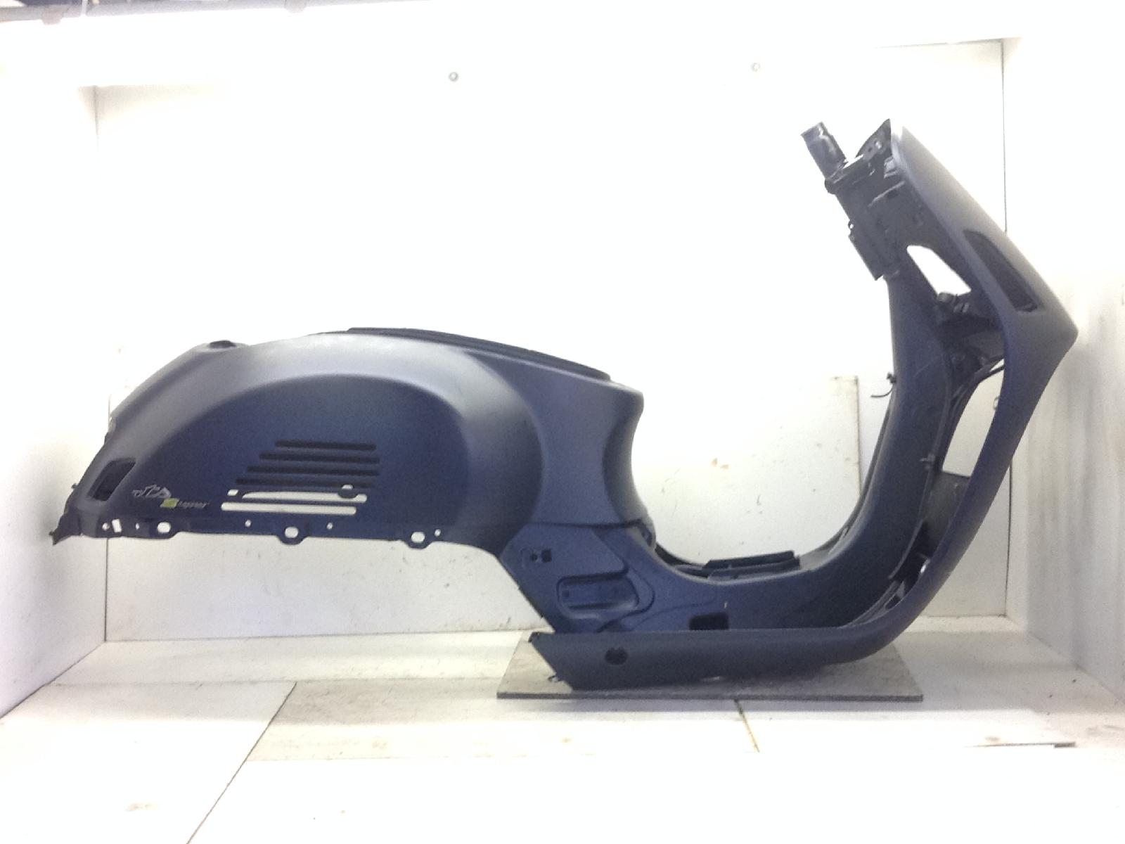 Piaggio vespa gts super abs km 0 300 telaio - leggi descrizione 2022 2024 md3104