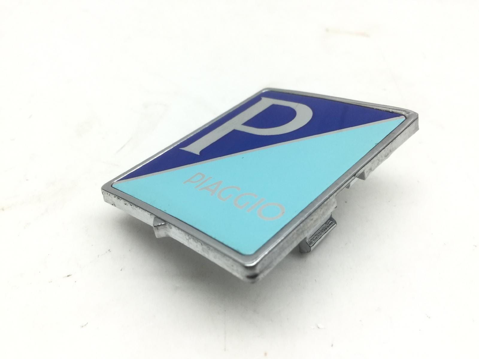 Piaggio vespa gts super abs km 0 300 logo emblema scudo anteriore 2022 2024 md3103