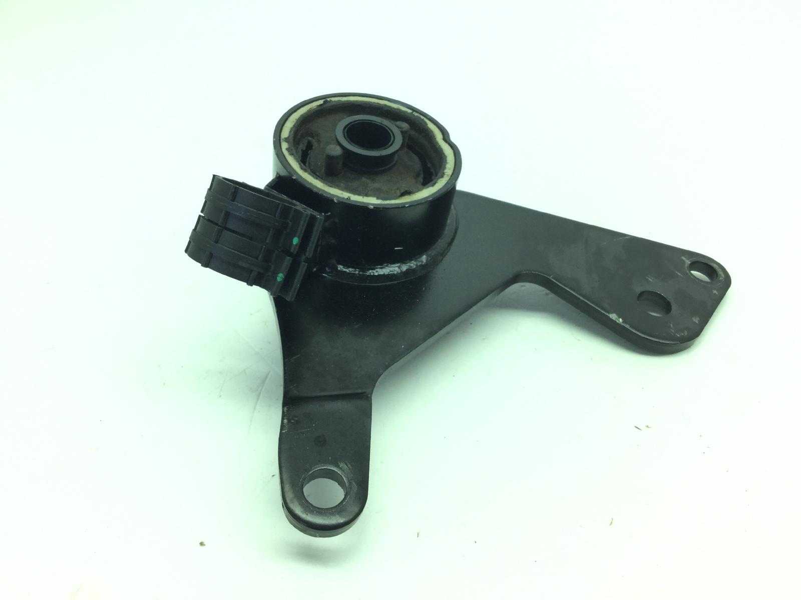 Piaggio vespa gts super abs km 0 300 staffa supporto e silent block 2022 2024 md3103