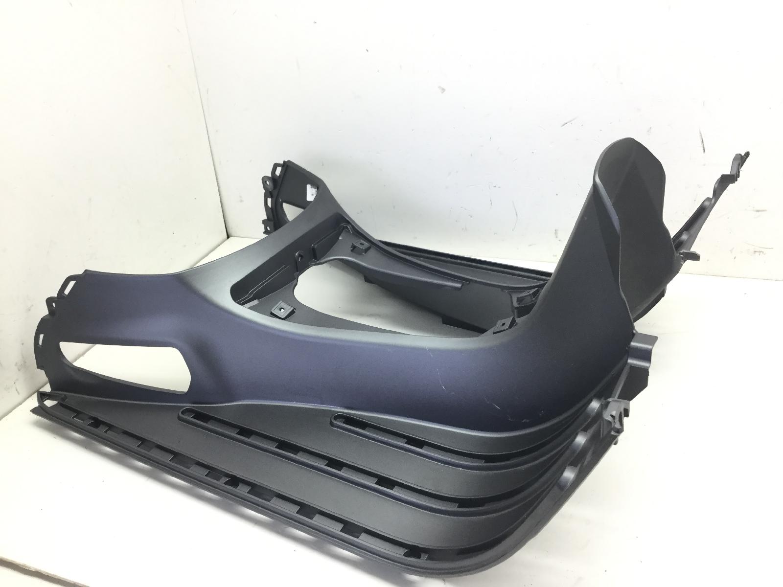 Piaggio vespa gts super abs km 0 300 carena pedana pavimento poggiapiedi 2022 2024 md3103