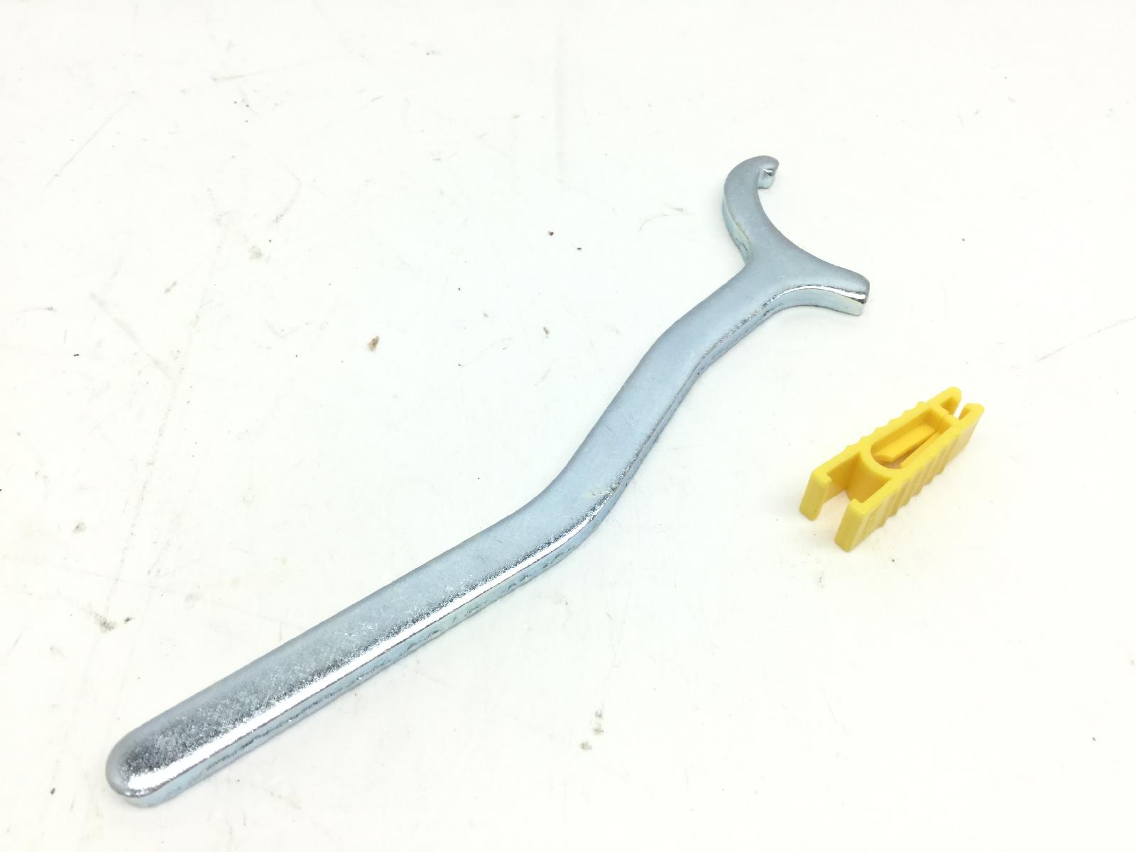 Piaggio vespa gts super abs km 0 300 kit attrezzi attrezzatura di bordo 2022 2024 md3103