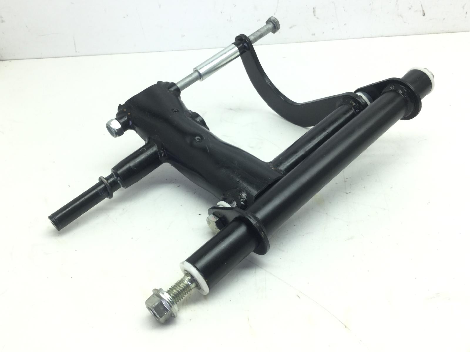 Piaggio vespa gts super abs km 0 300 staffa supporto motore 2022 2024 md3103