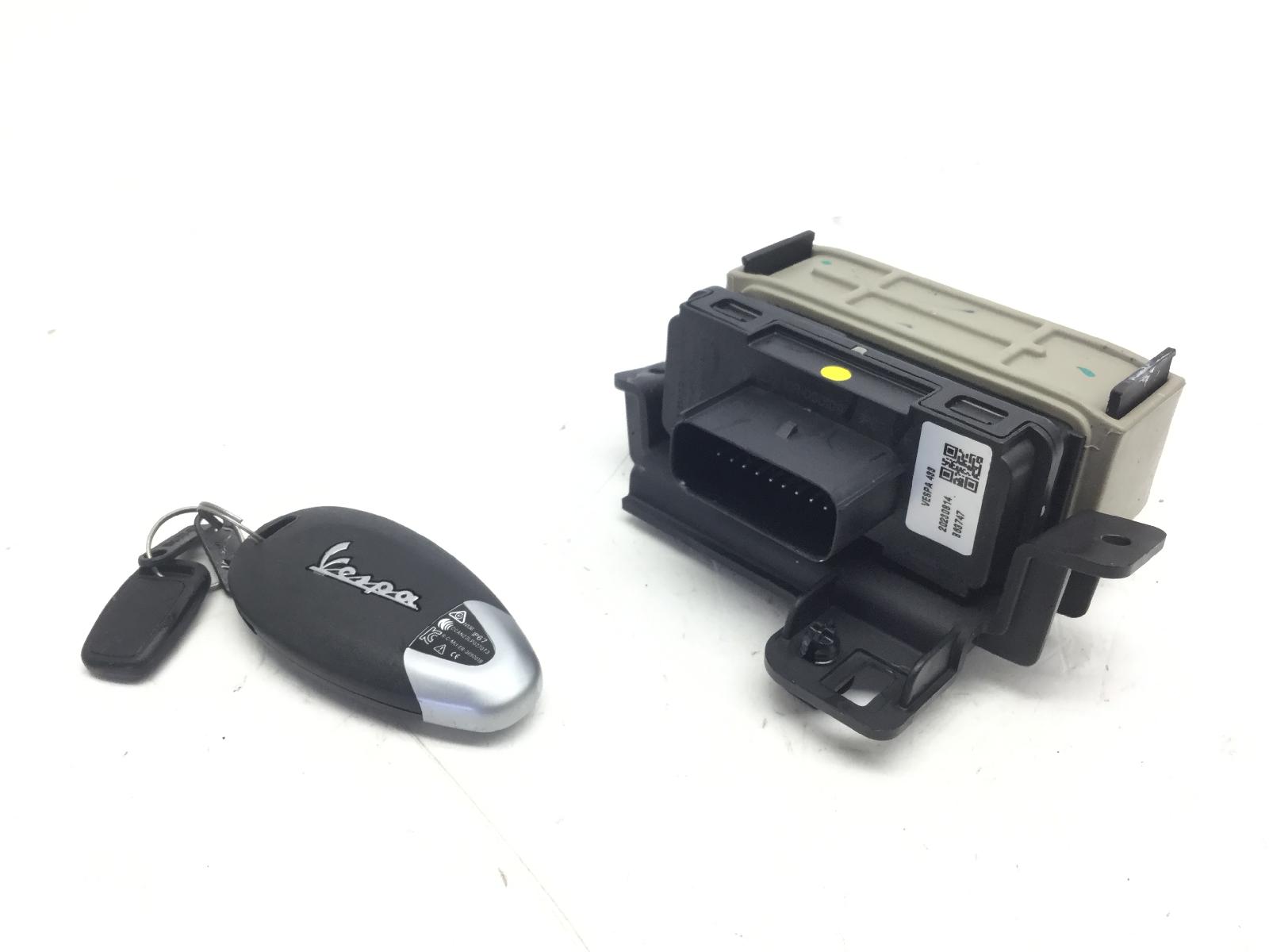 Piaggio vespa gts super abs km 0 300 centralina e chiave accensione 2022 2024 md3104