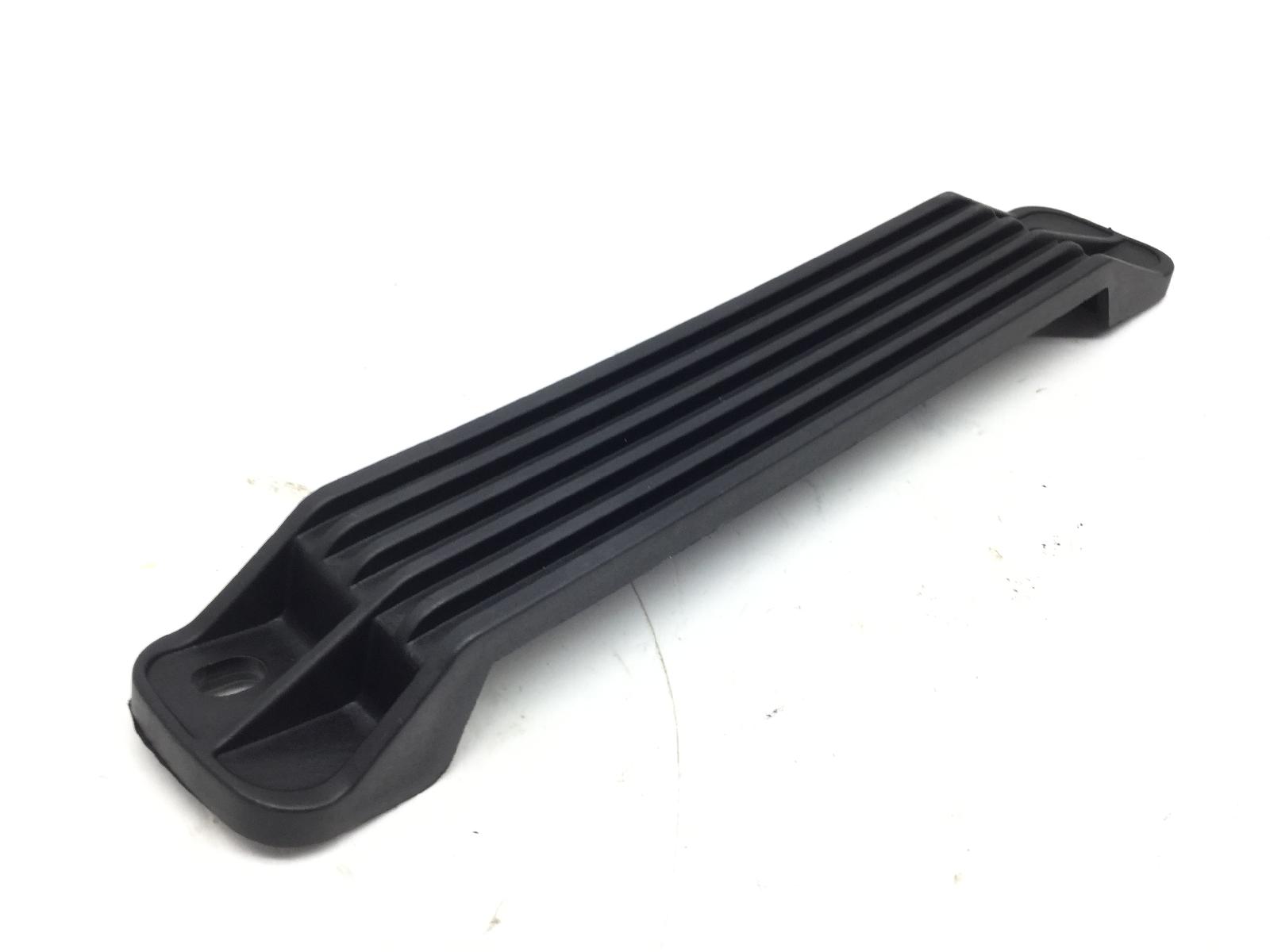 Piaggio vespa gts super abs km 0 300 staffa fissaggio batteria 2022 2024 md3104
