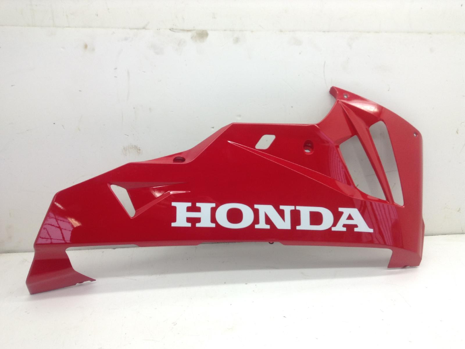 Honda cbr rr abs 600 carena chiglia destra protezione inferiore 2024 2026 pc69axrk
