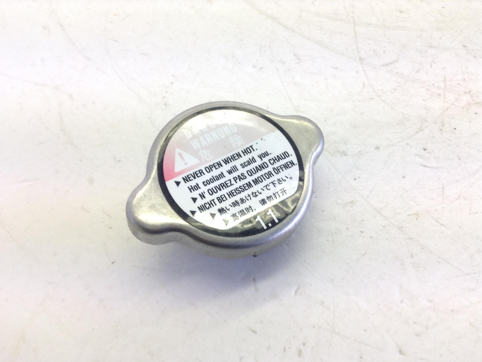 Yamaha yzf r6 600 tappo radiatore acqua liquido raffreddamento motore 2003 2004 rj051