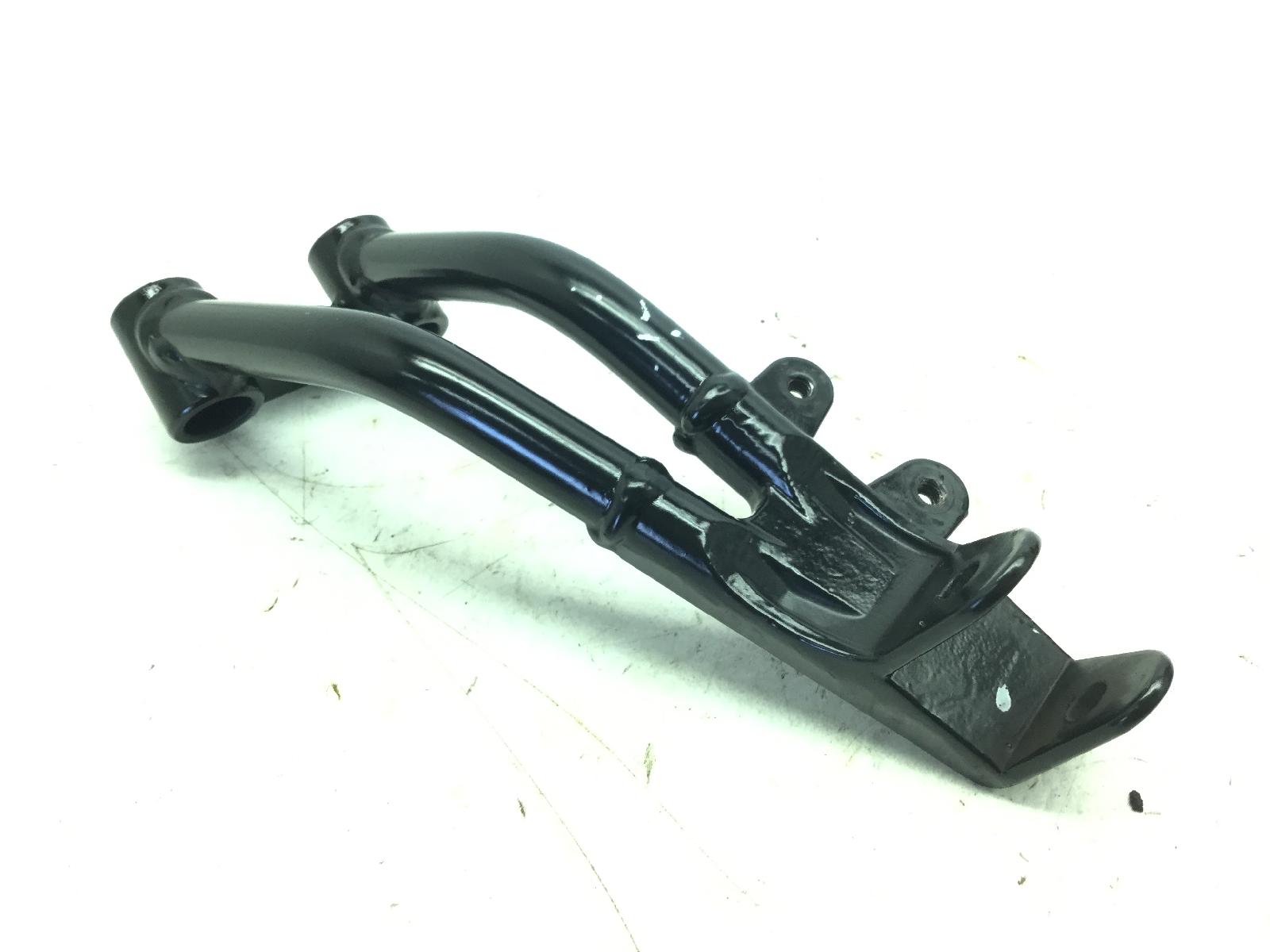 Ktm duke abs 125 staffa supporto pedana poggiapiede posteriore sinistra 2023 2023 vbkjpa407pc