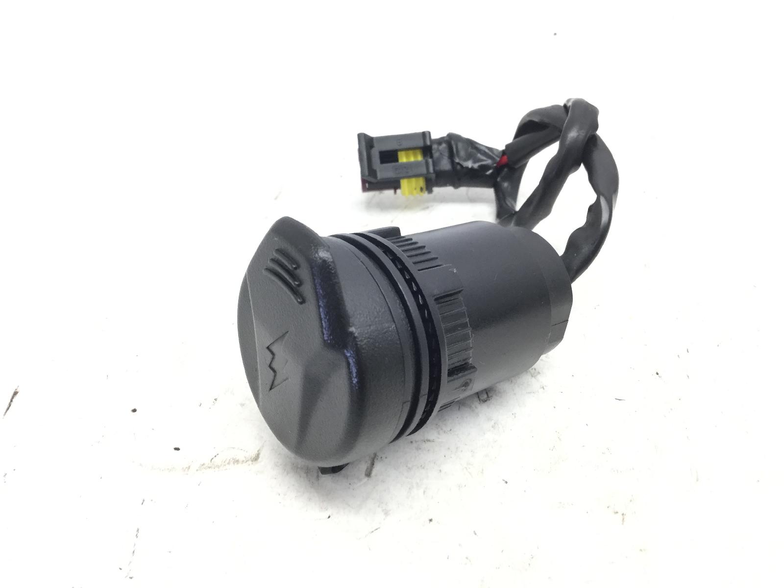 Benelli trk 702 x e5 700 presa usb 2024 2024 zvnpa8010rbg