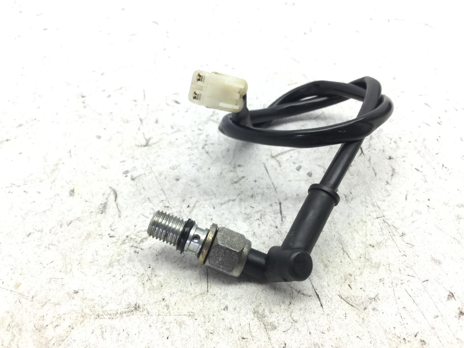 Benelli leoncino 800 sensore stop microstop freno posteriore 2023 2023 zbnp37004nbe