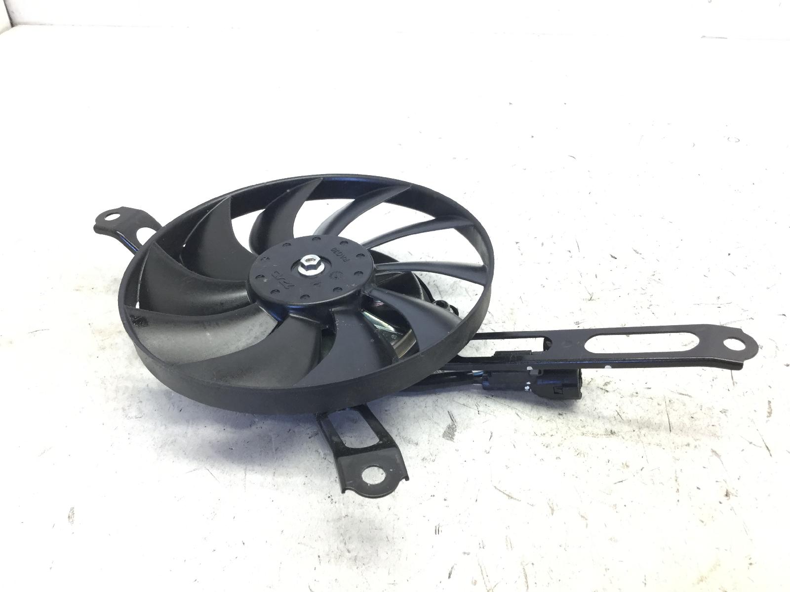 Honda cbr rr abs km0 600 elettroventola radiatore 2024 2026 pc69a4rk