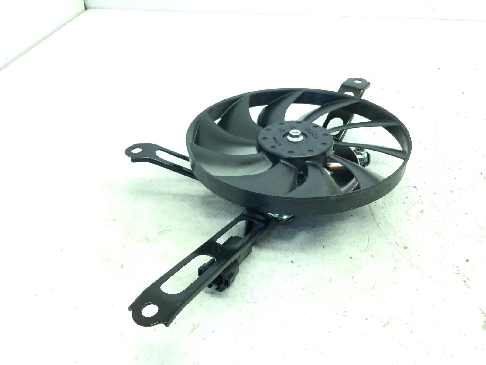 Honda cbr rr abs km0 600 elettroventola radiatore 2024 2026 pc69a4rk