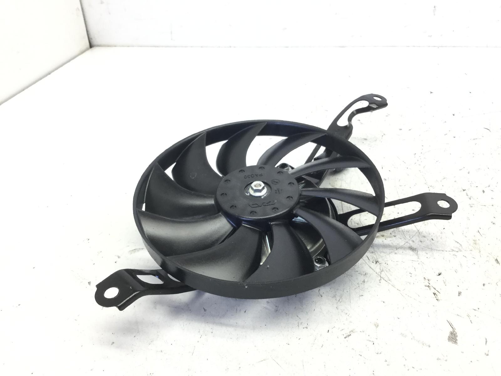 Honda cbr rr abs km0 600 elettroventola radiatore 2024 2026 pc69a4rk