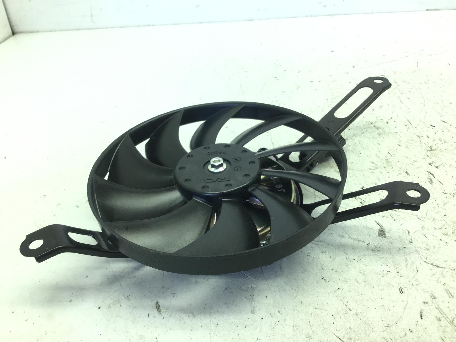 Honda cbr rr abs km0 600 elettroventola radiatore 2024 2026 pc69a4rk