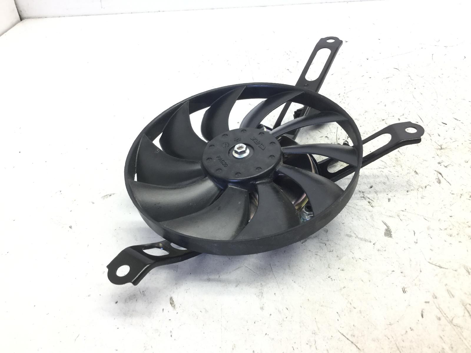 Honda cbr rr abs km0 600 elettroventola radiatore 2024 2026 pc69a4rk