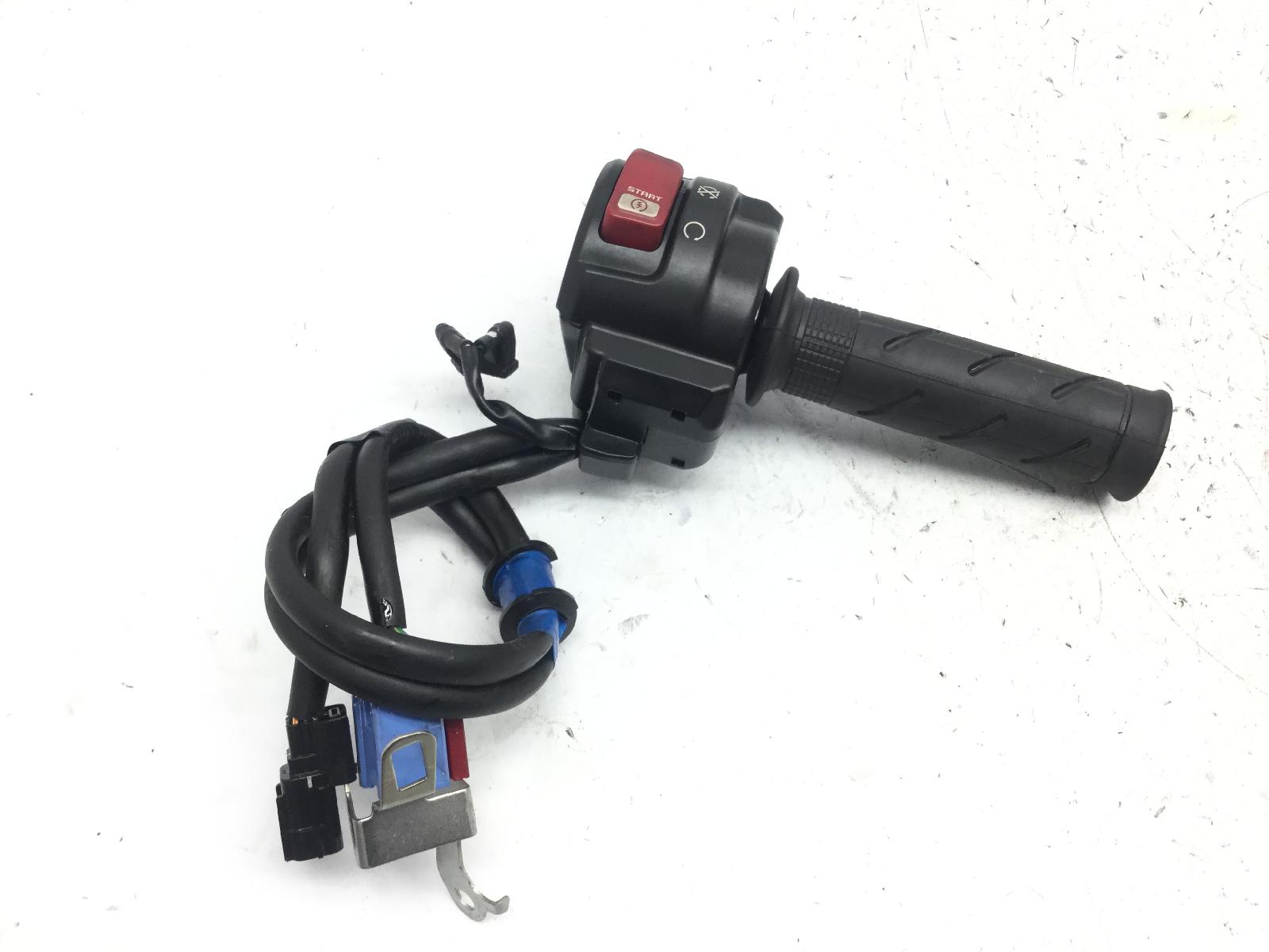 Honda cbr rr abs km0 600 devio commutatore accensione destro e manopola 2024 2026 pc69a4rk