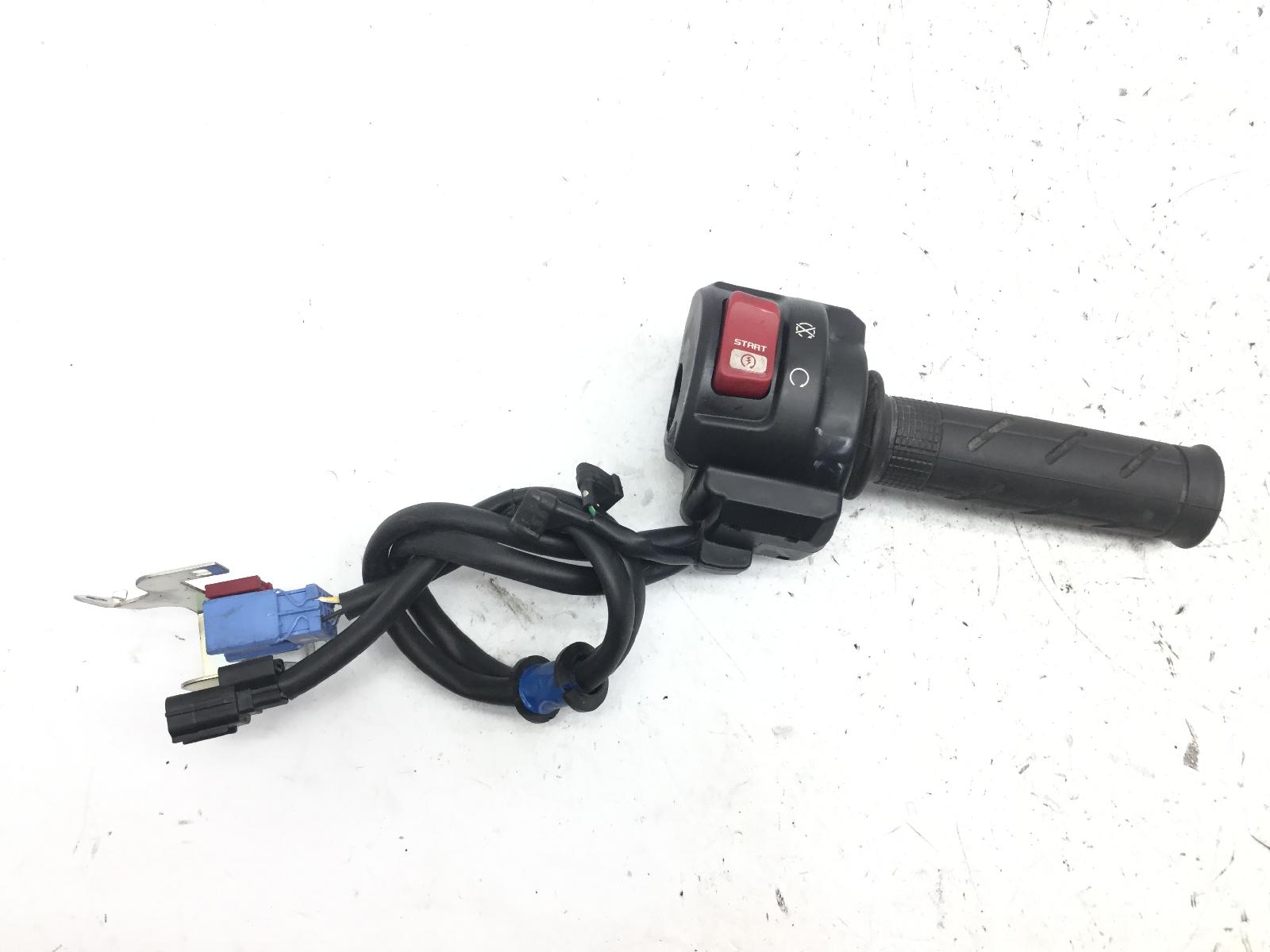 Honda cbr rr abs km0 600 devio commutatore accensione destro e manopola 2024 2026 pc69a4rk