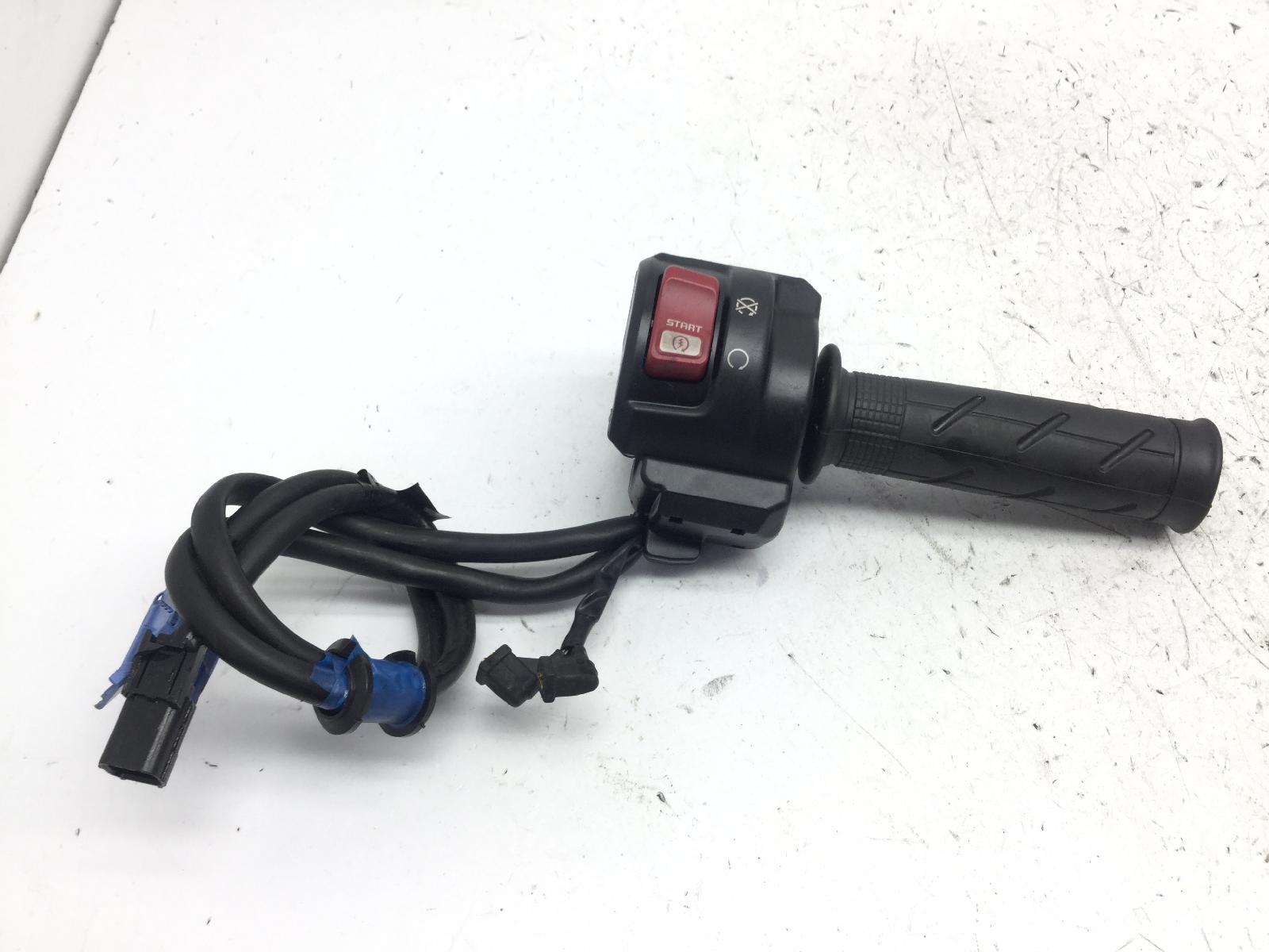 Honda cbr rr abs km0 600 devio commutatore accensione destro e manopola 2024 2026 pc69a4rk
