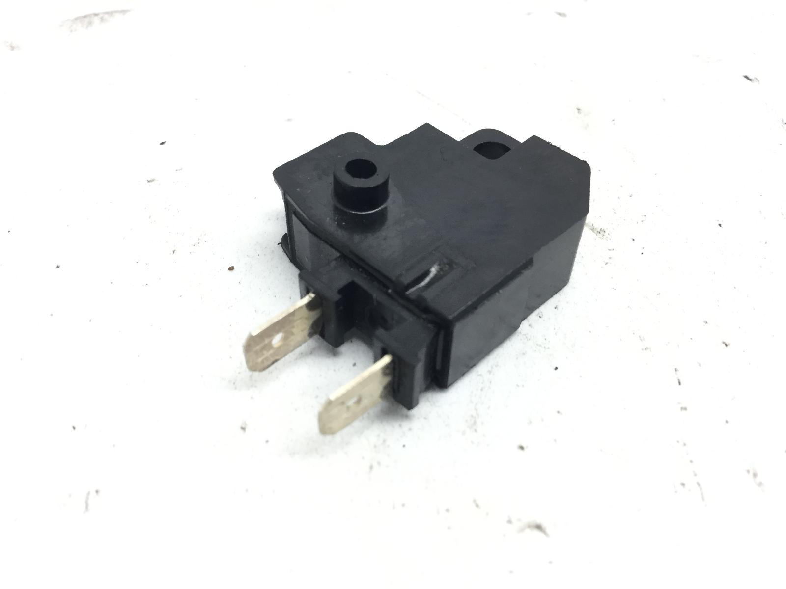 Honda cbr rr abs km0 600 sensore stop microstop freno anteriore destro 2024 2026 pc69a4rk
