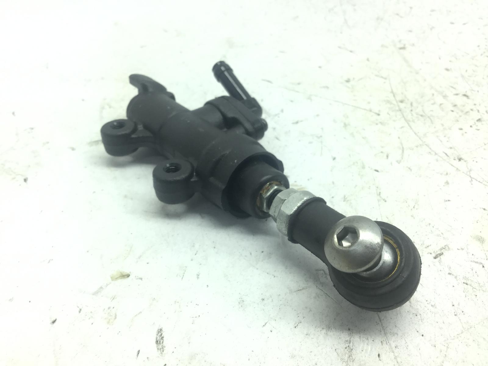 Honda cbr rr abs km0 600 pompa freno posteriore 2024 2026 pc69a4rk