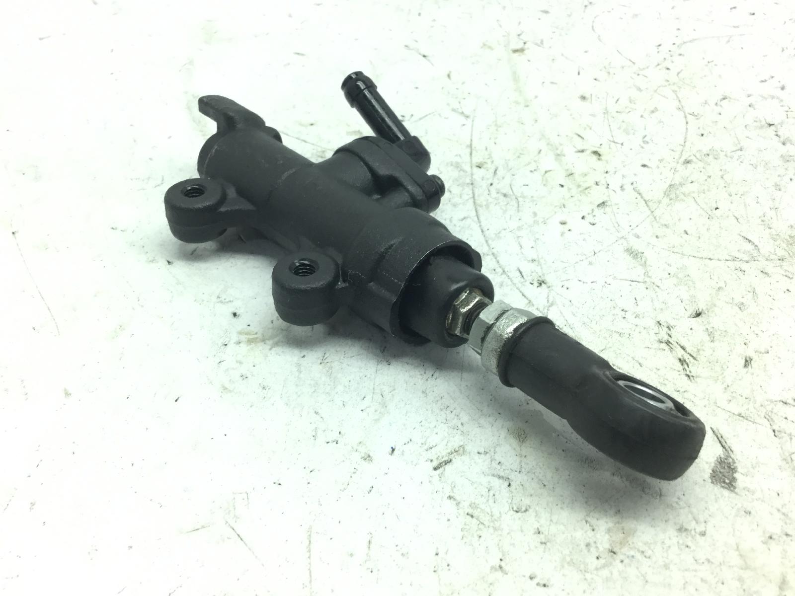 Honda cbr rr abs km0 600 pompa freno posteriore 2024 2026 pc69a4rk