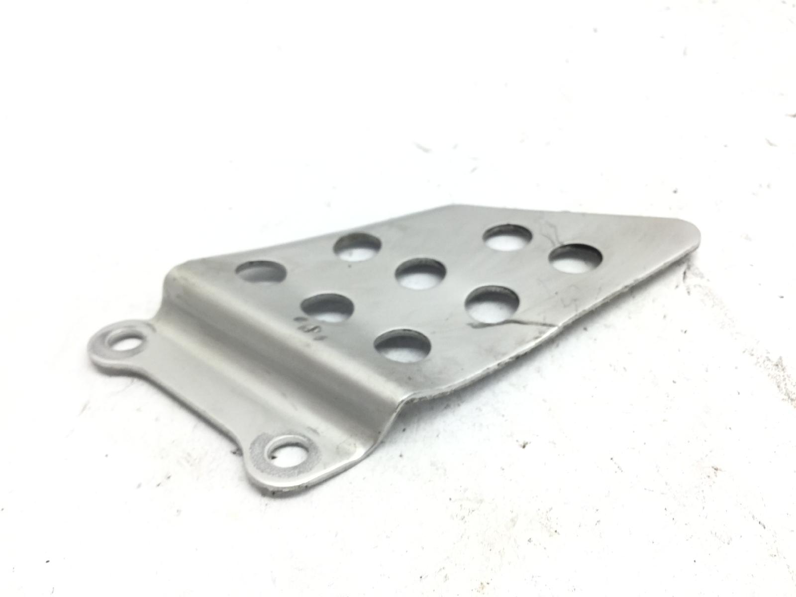 Honda cbr rr abs km0 600 battitacco pedana anteriore destra deformato 2024 2026 pc69a4rk