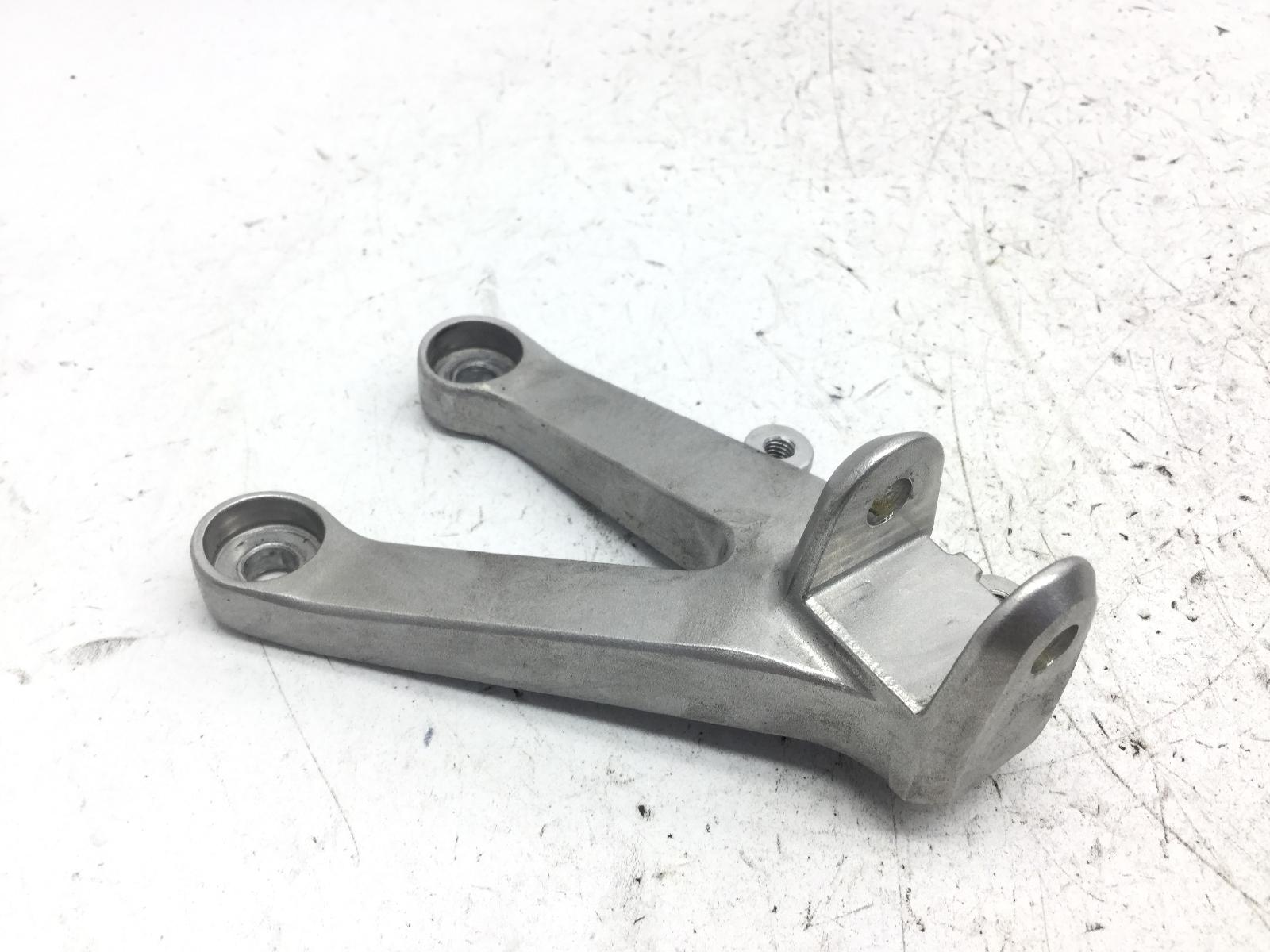 Honda cbr rr abs km0 600 staffa supporto pedana anteriore sinistra 2024 2026 pc69a4rk