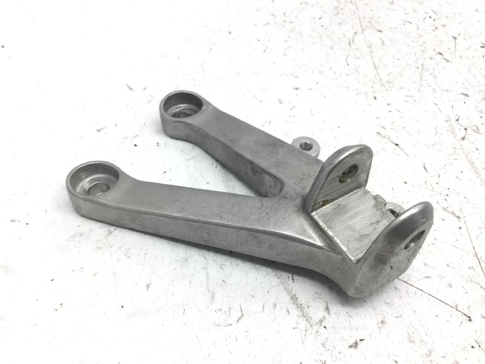 Honda cbr rr abs km0 600 staffa supporto pedana anteriore sinistra 2024 2026 pc69a4rk