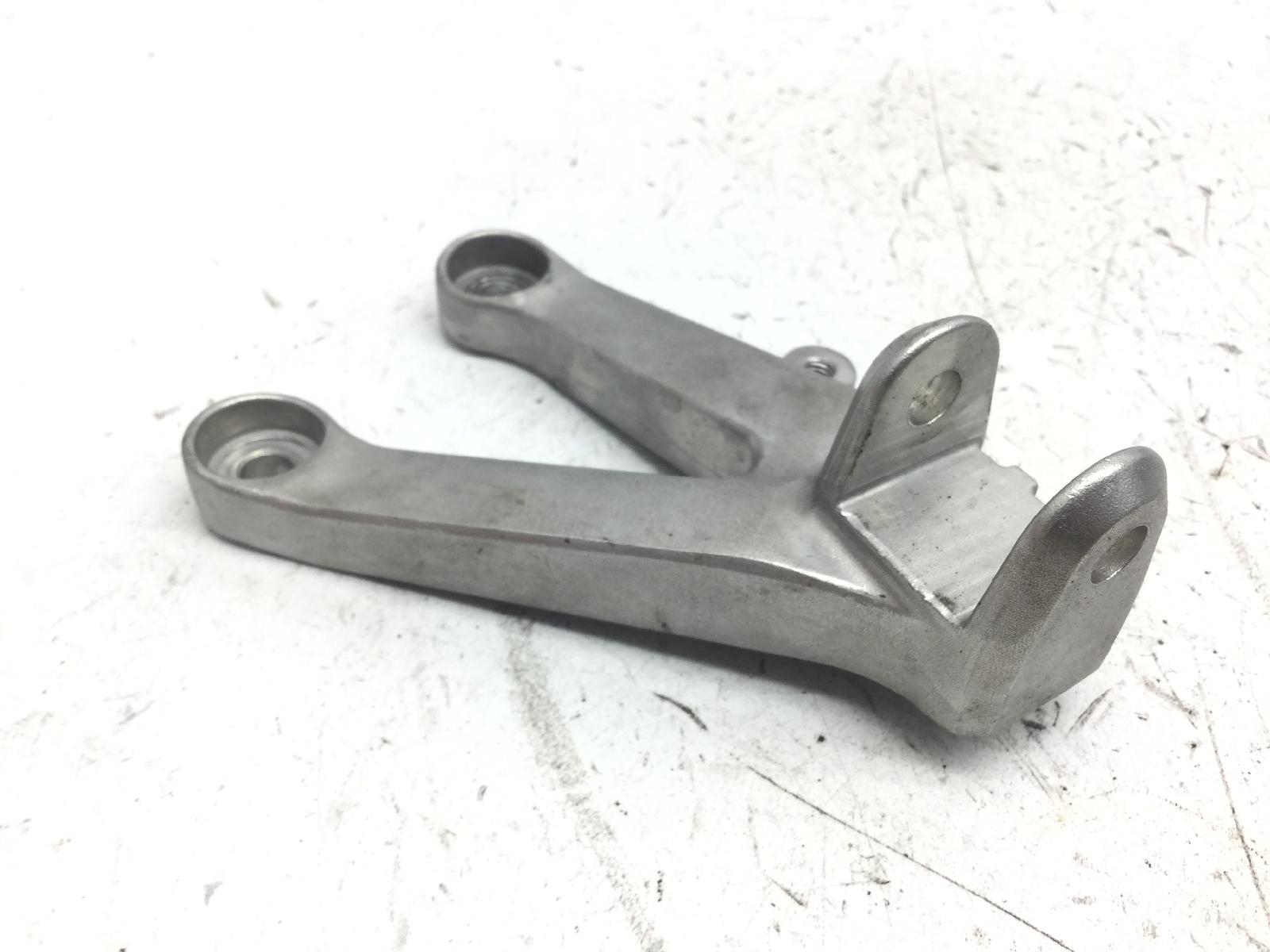 Honda cbr rr abs km0 600 staffa supporto pedana anteriore sinistra 2024 2026 pc69a4rk